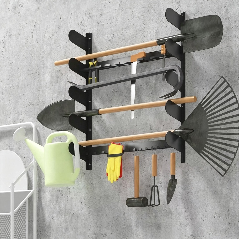 Wall‑Mounted Farm Yard Tool St - Heavy Equipment Storage Yard recension och pris