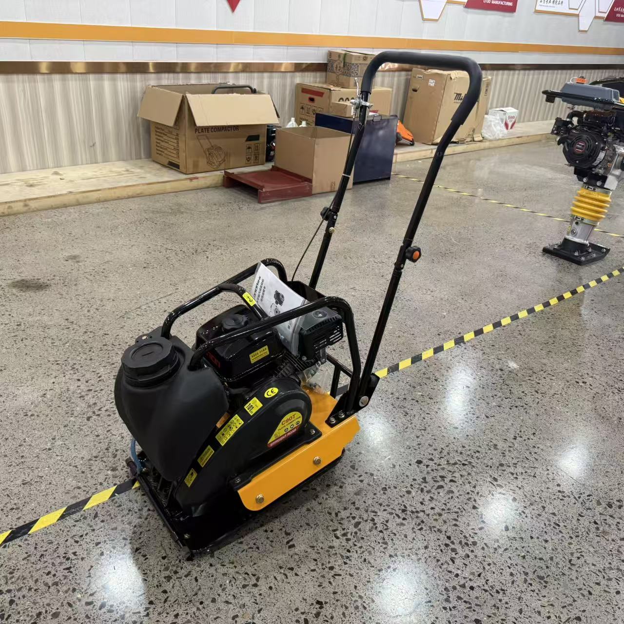Heavy Duty Engine Concrete Vib - Plate Compactor Vibrator recension och pris